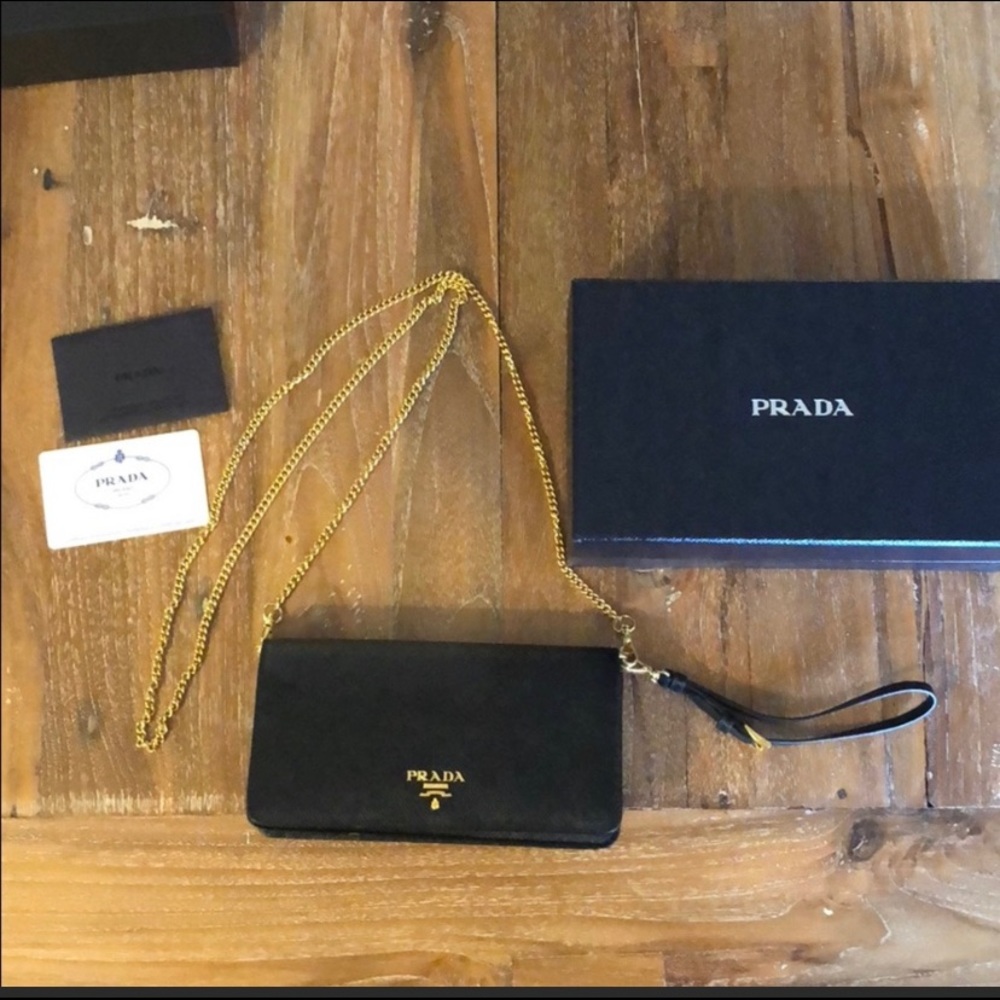 Prada Saffiano Clutch/Wristlet like new